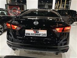 نیسان ئەلتیما